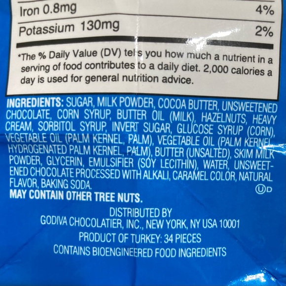 Gift Set GODIVA Belgium Chocolates and Mug 16 oz - Picture 8 of 16